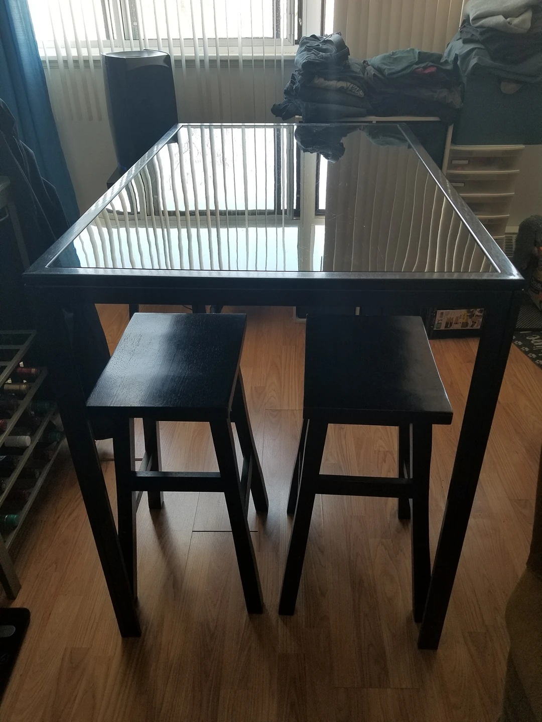 Bar height patio table with 4 shinto bar stools - photo 2