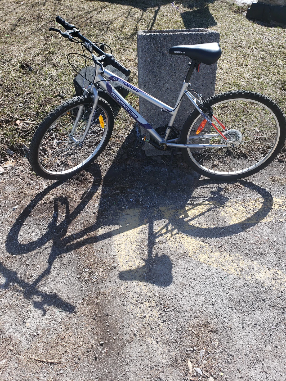 Fantastic Adult Mountain bike 26inch tires thumbnail