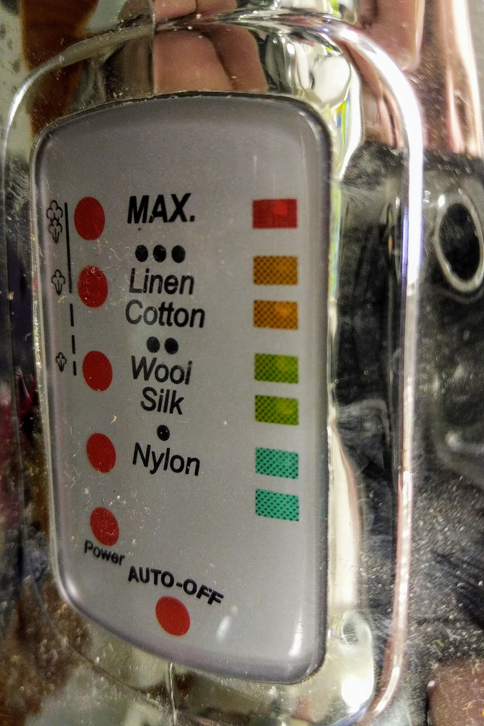 Shark X-Tended Steam Burst Iron image indicator(3)