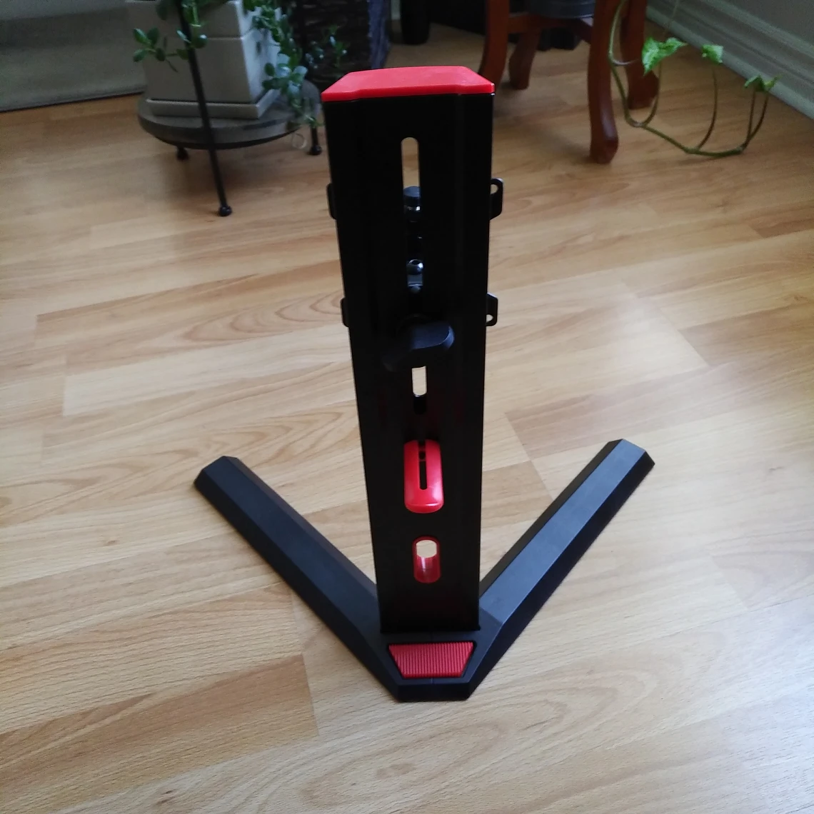 Computer Gaming Monitor Stand - photo 2
