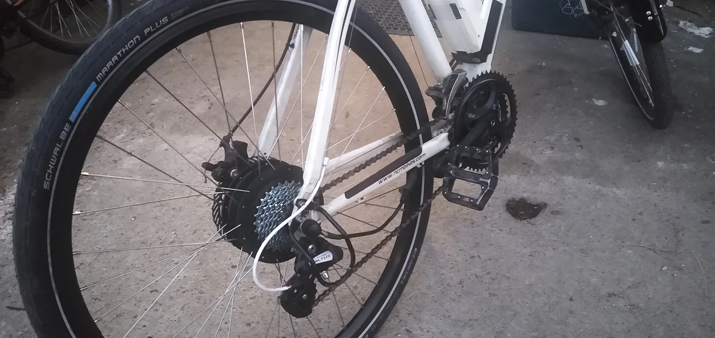 Electric Bike NCM Prague (Back Wheel & Motor & Tires Are New) - photo 4