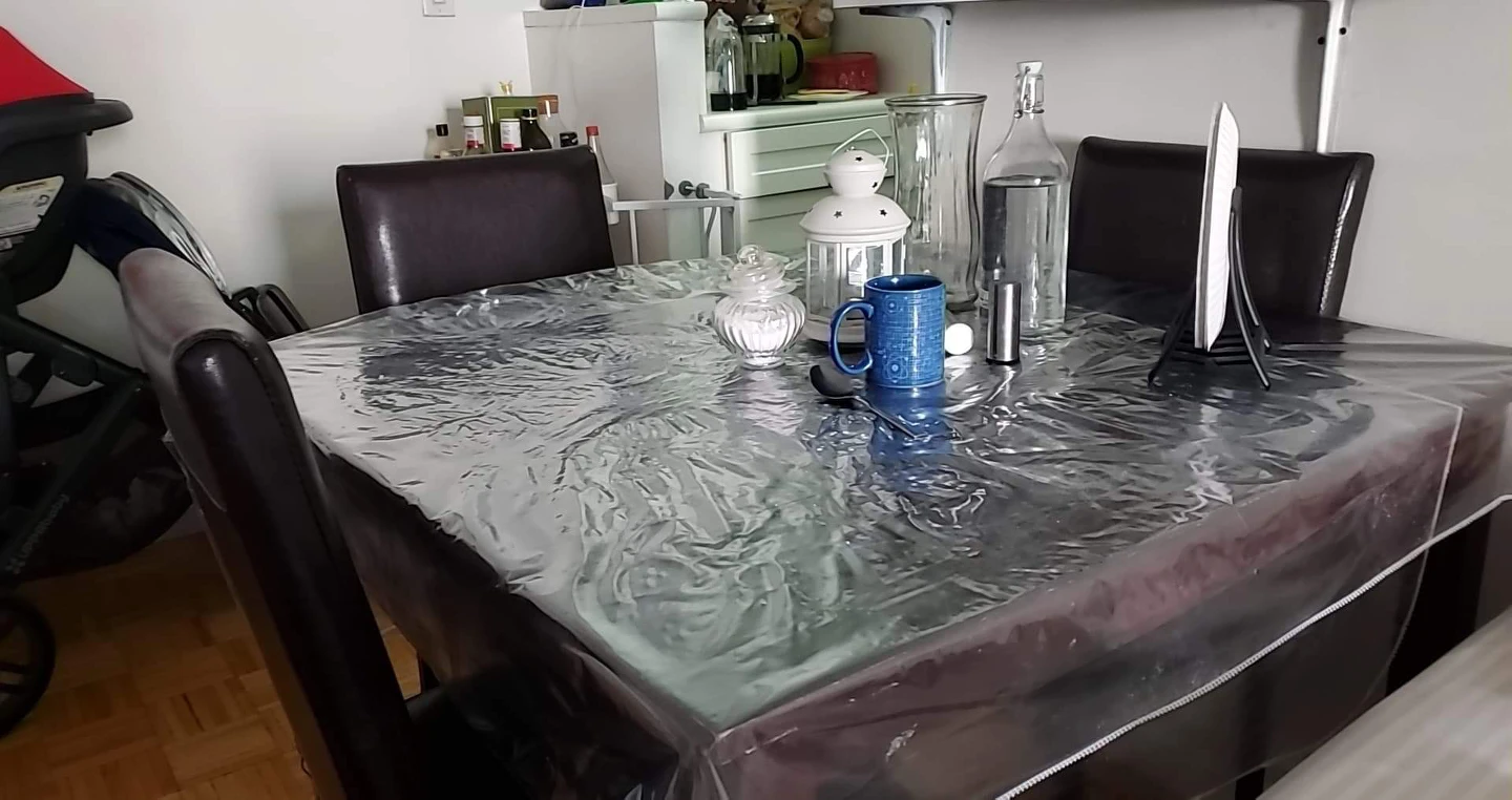 Dinning table with 4 chairs