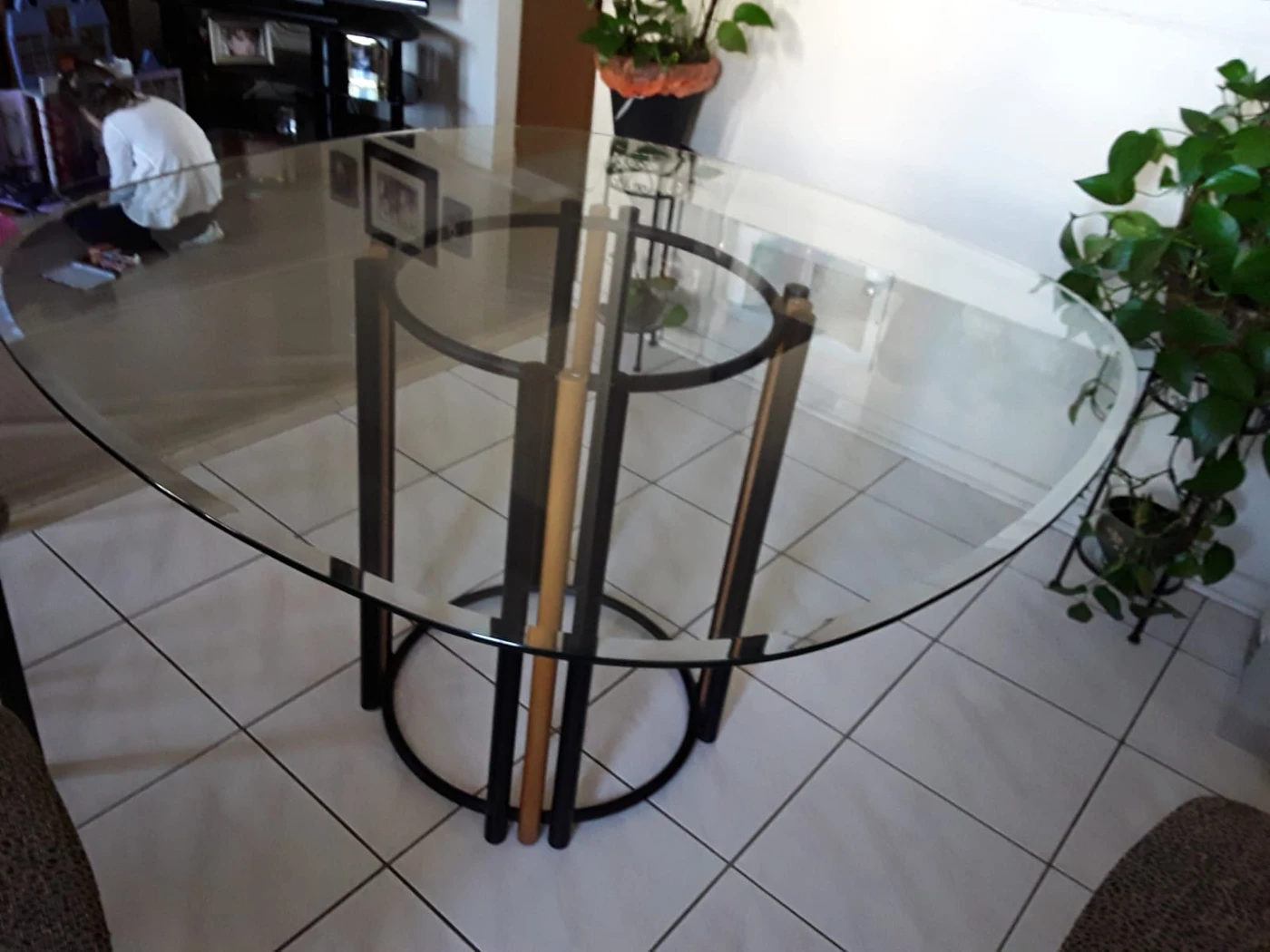 Glass dining table with 4 chairs - photo 2