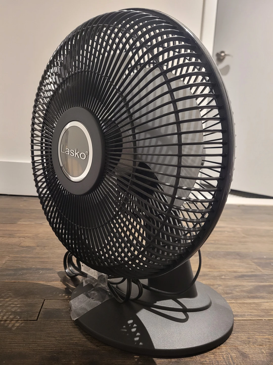 Lasko 12" Table Fan - photo 2
