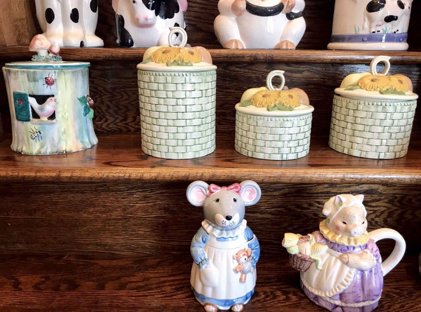 Cookie jars and tea pot image indicator(4)