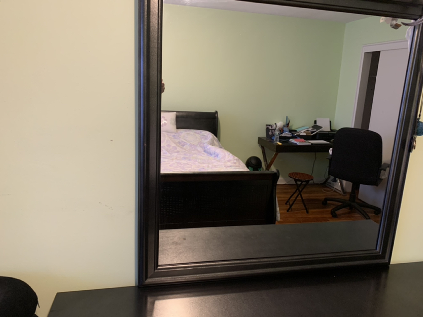 Queen bed with mattress & dresser mirror 