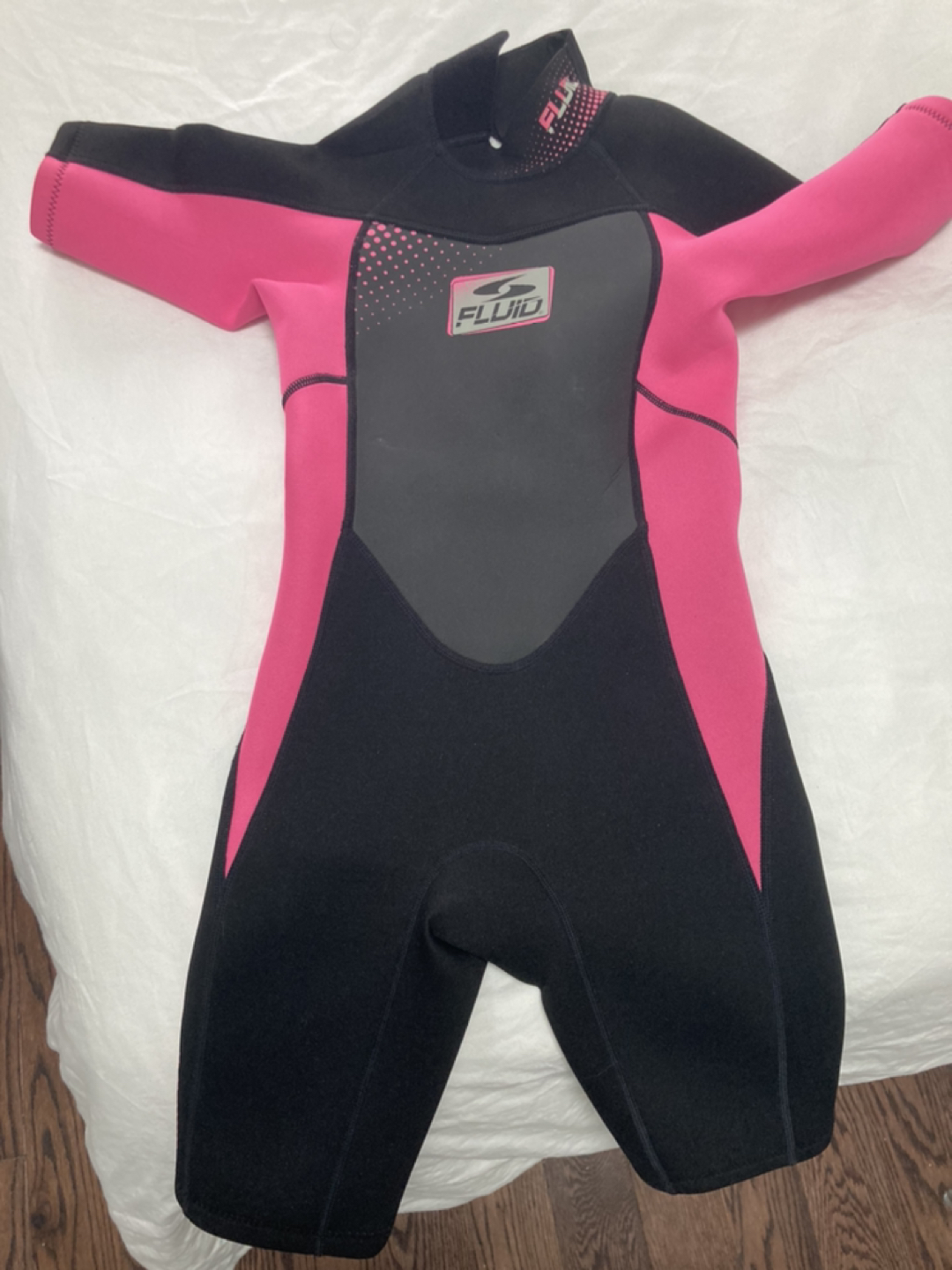 Junior wet suit size 8