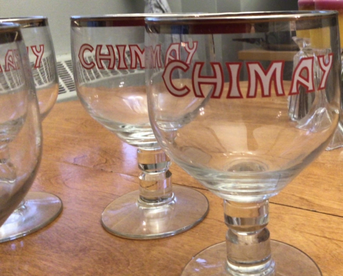 Craft beer glasses  image indicator(2)