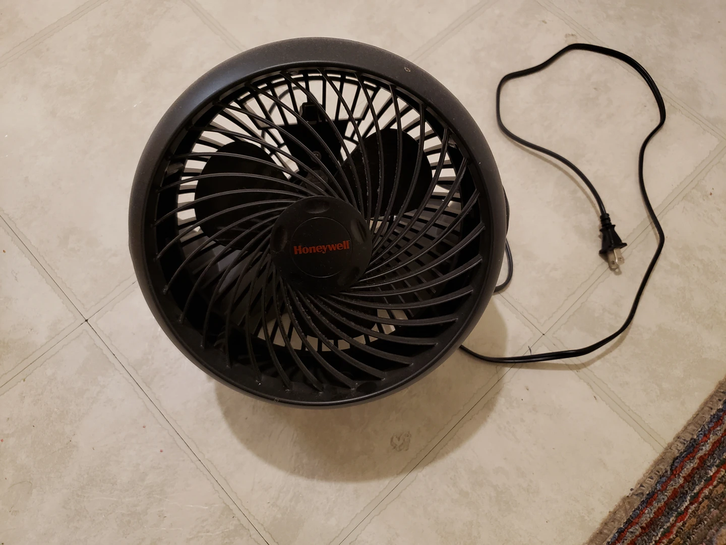 Honey well Office fan $15 - photo 3