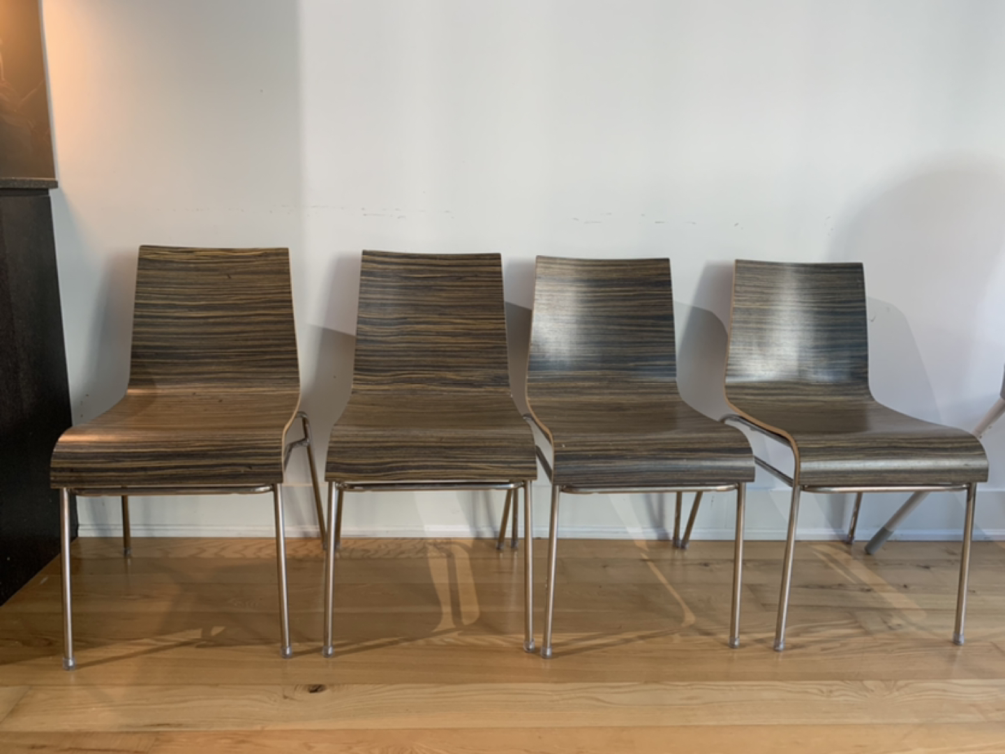 4 dining chairs 