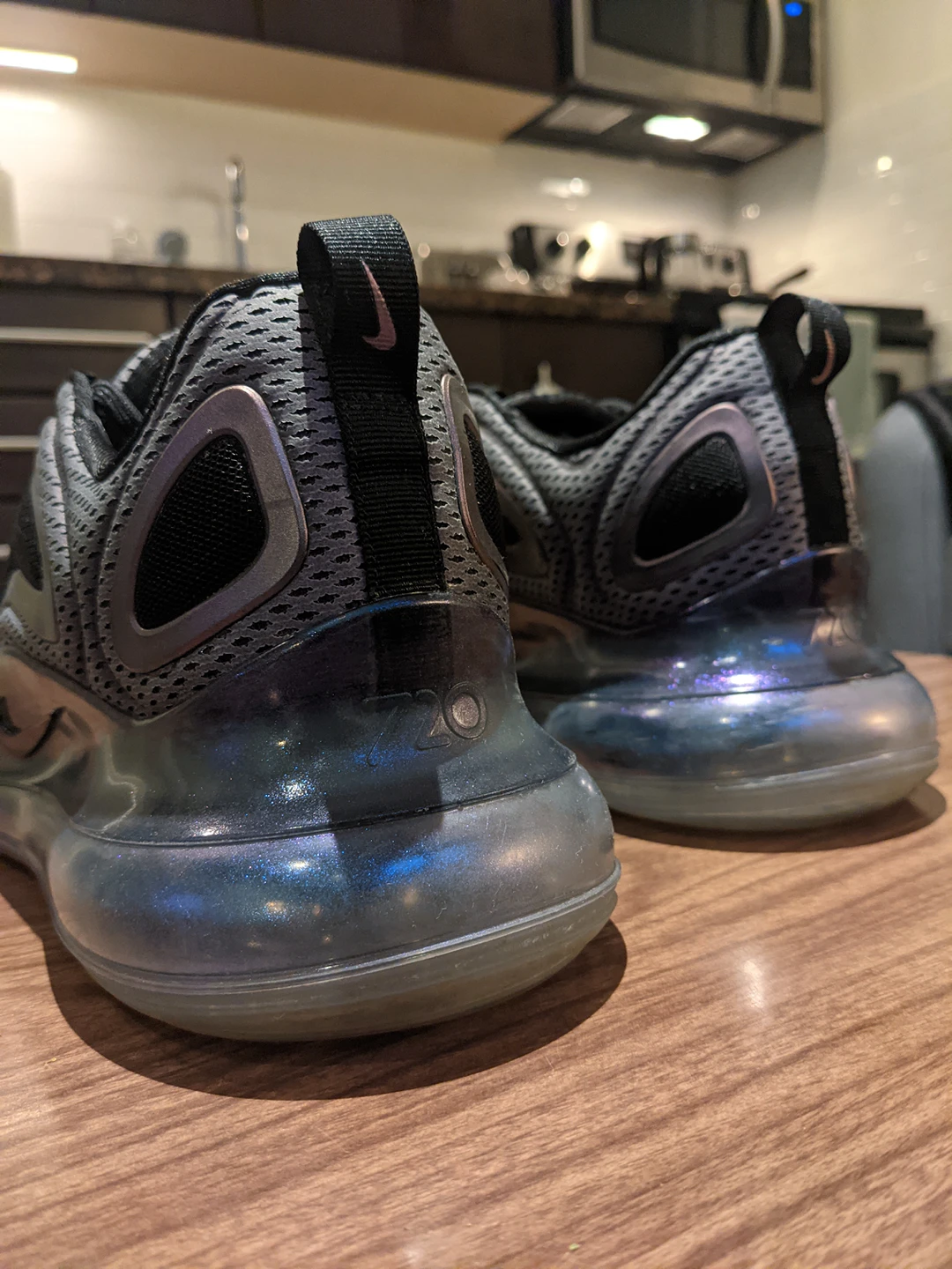 RARE Nike Air Max 720 Aurora Borealis Iridescent Glow Sz 13 - photo 5