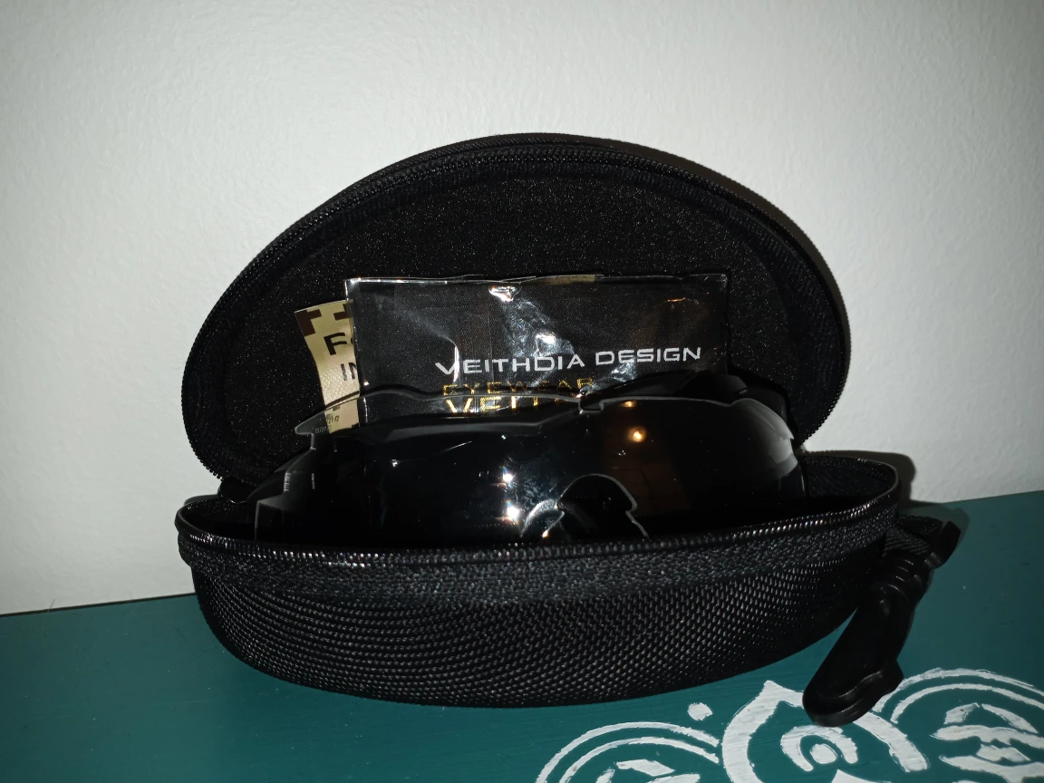 sunglasses - photo 5