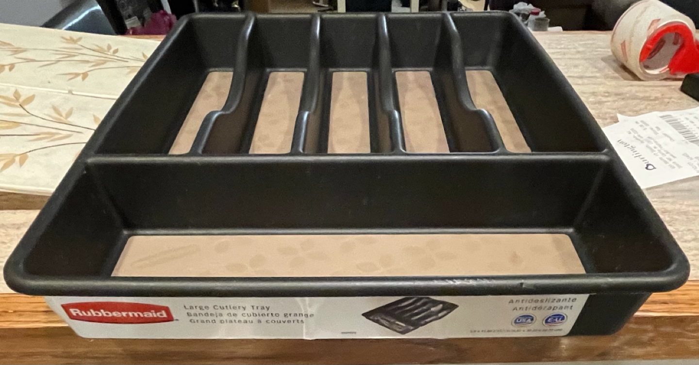 Free give away- artwork, cutlery organizer, pet toy, racket - photo 2