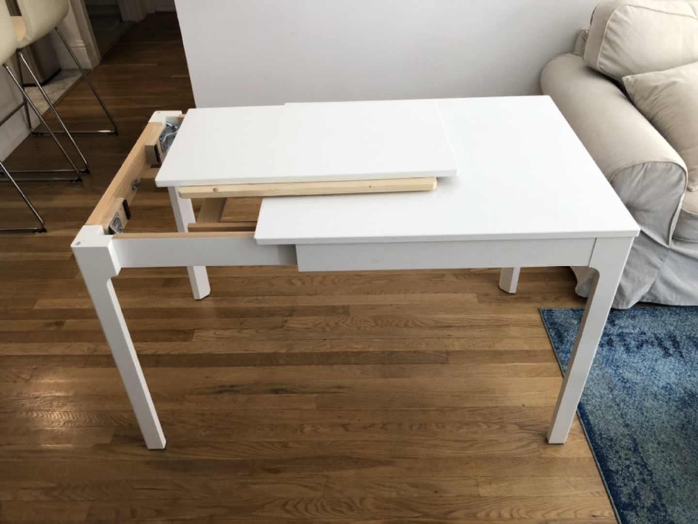 Ekedalen Extendable Table - photo 4