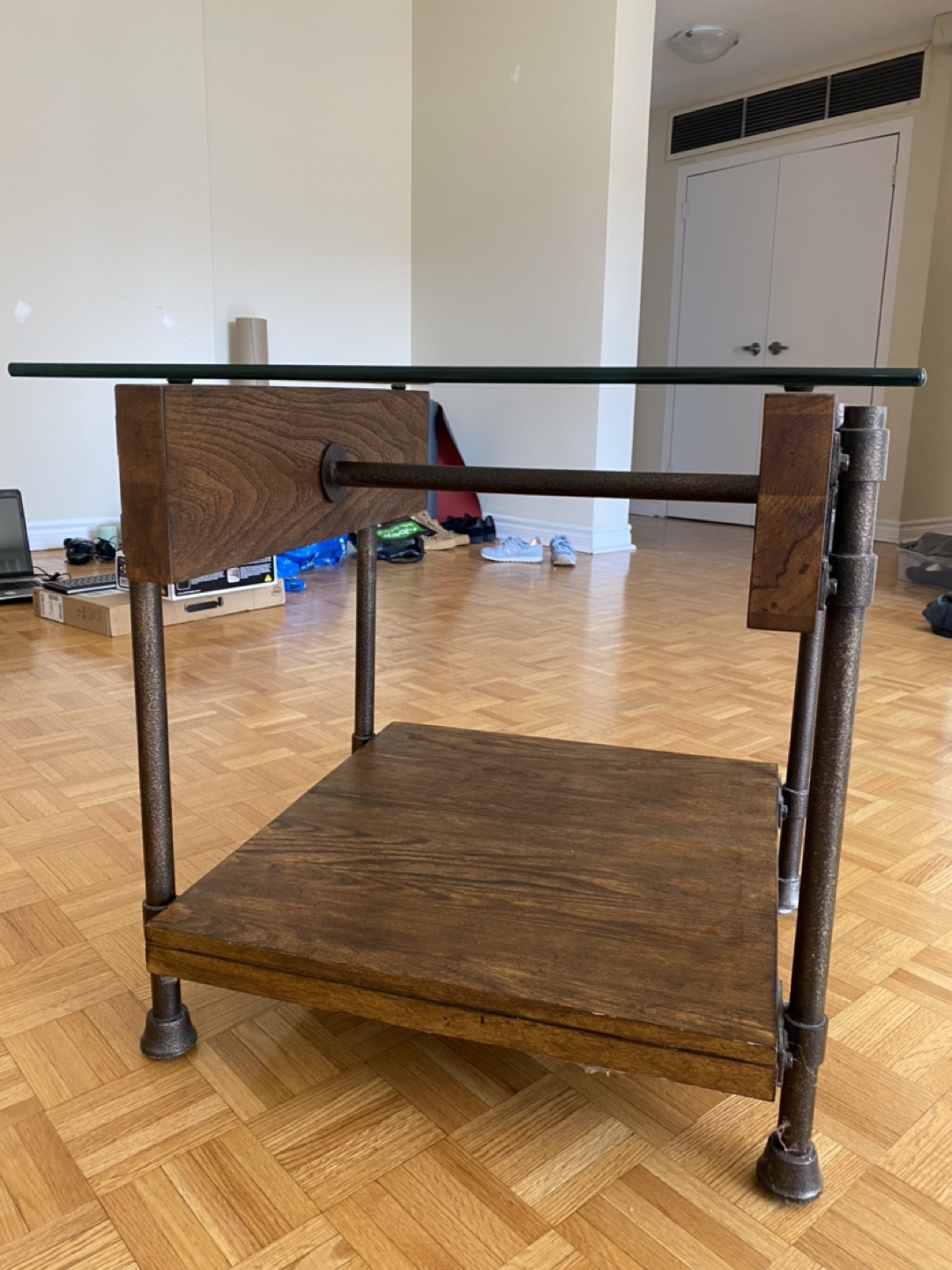 Rustic side table/ coffee table  - photo 2