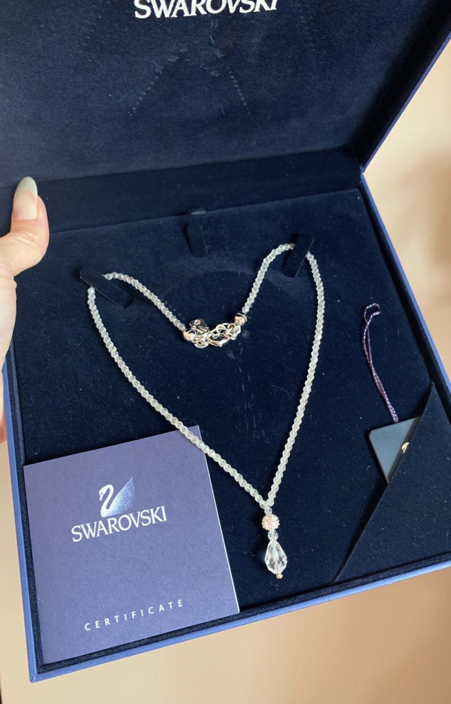 BNIB Genuine Swarovski Crystal Drop Necklace thumbnail