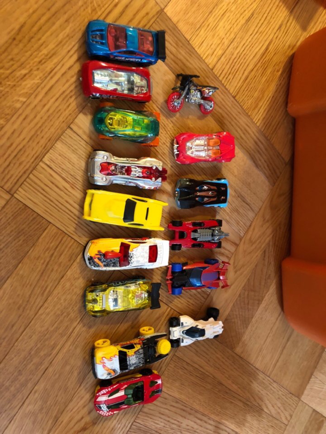 Lots of hotwheel set