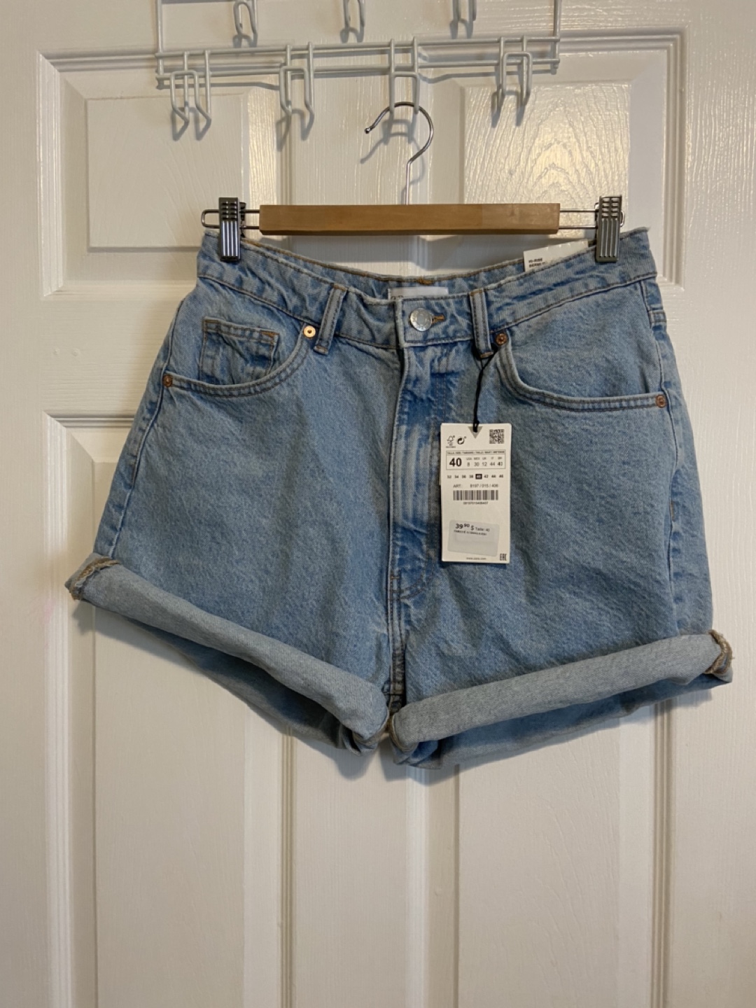 Brand New High Rise Zara Shorts  thumbnail