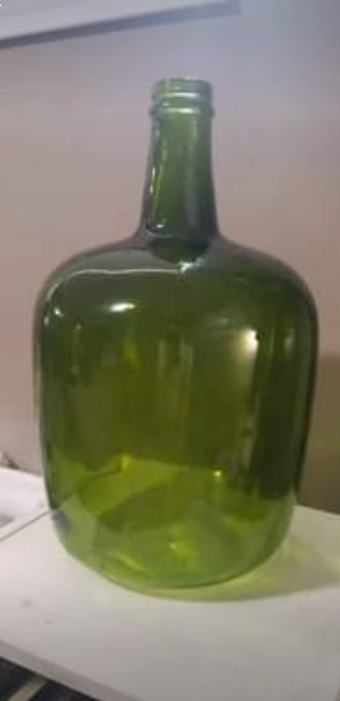 Large Green Vase - photo 2