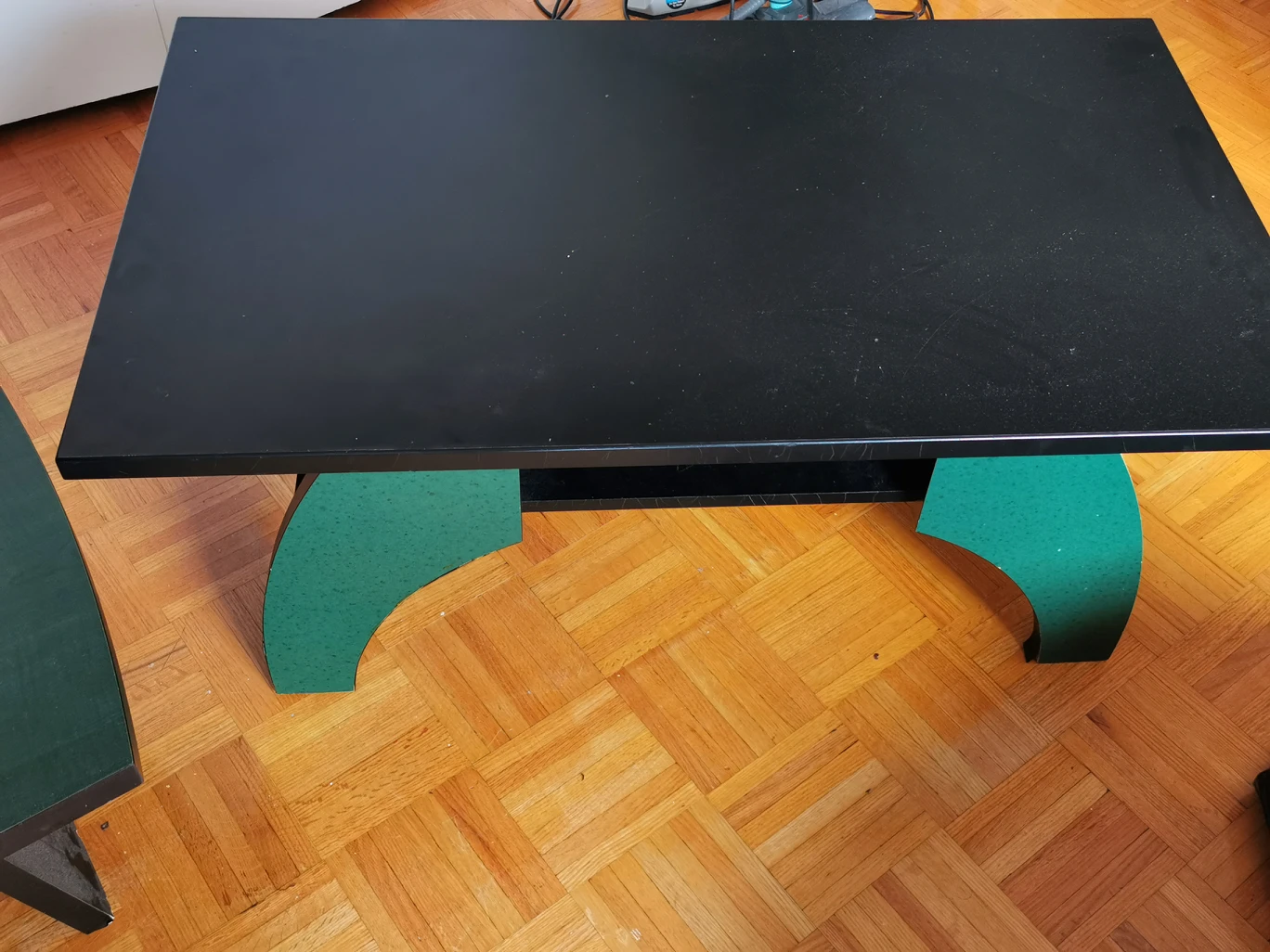 coffee table and side table - photo 3