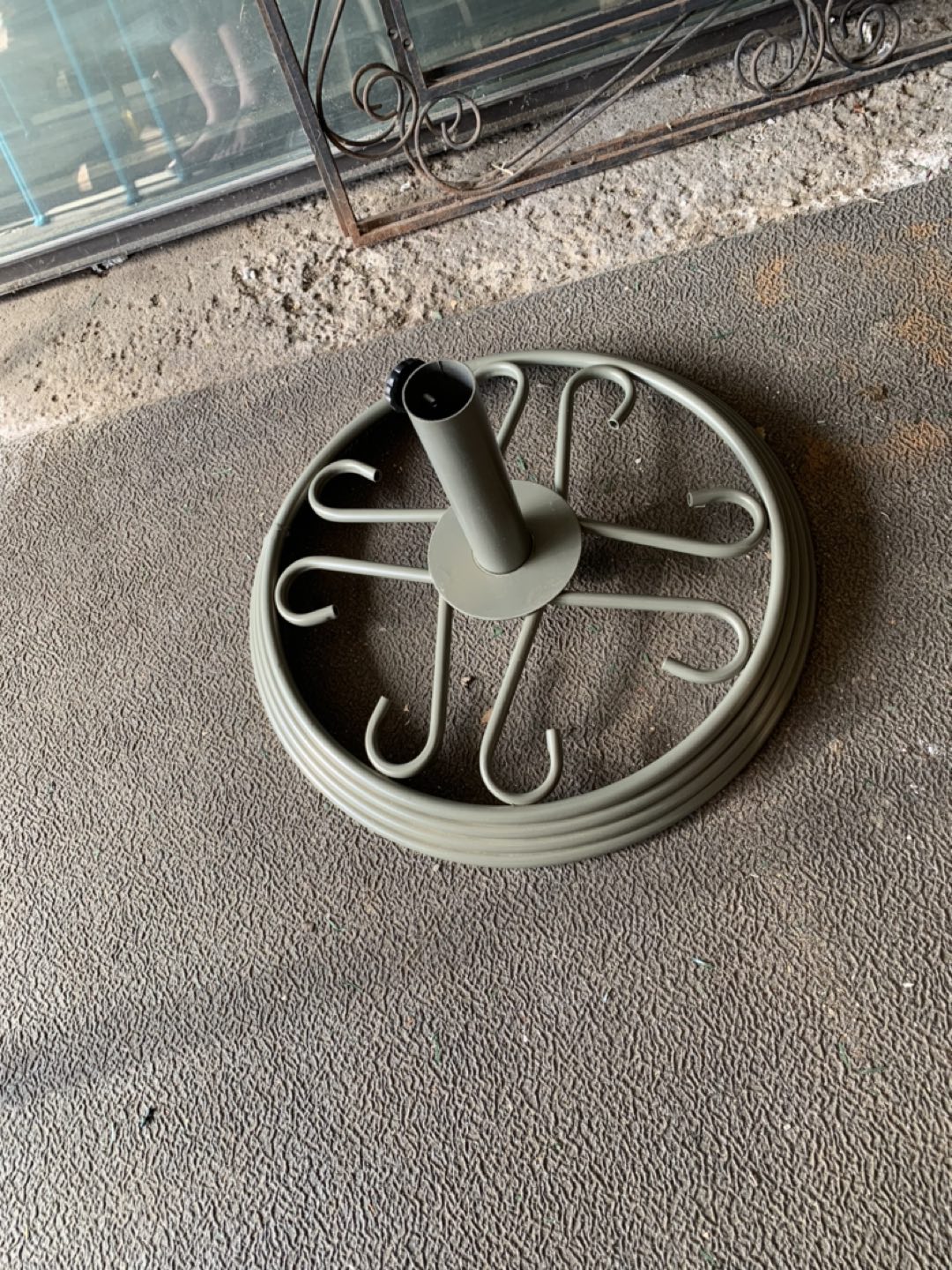 Umbrella stand thumbnail