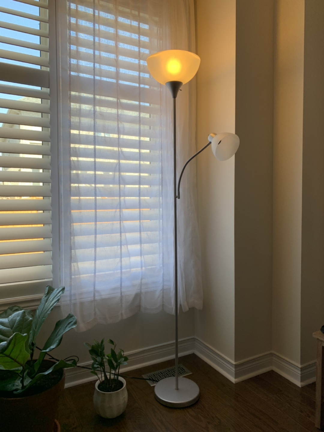 [Ikea] Standing light for any room - photo 2