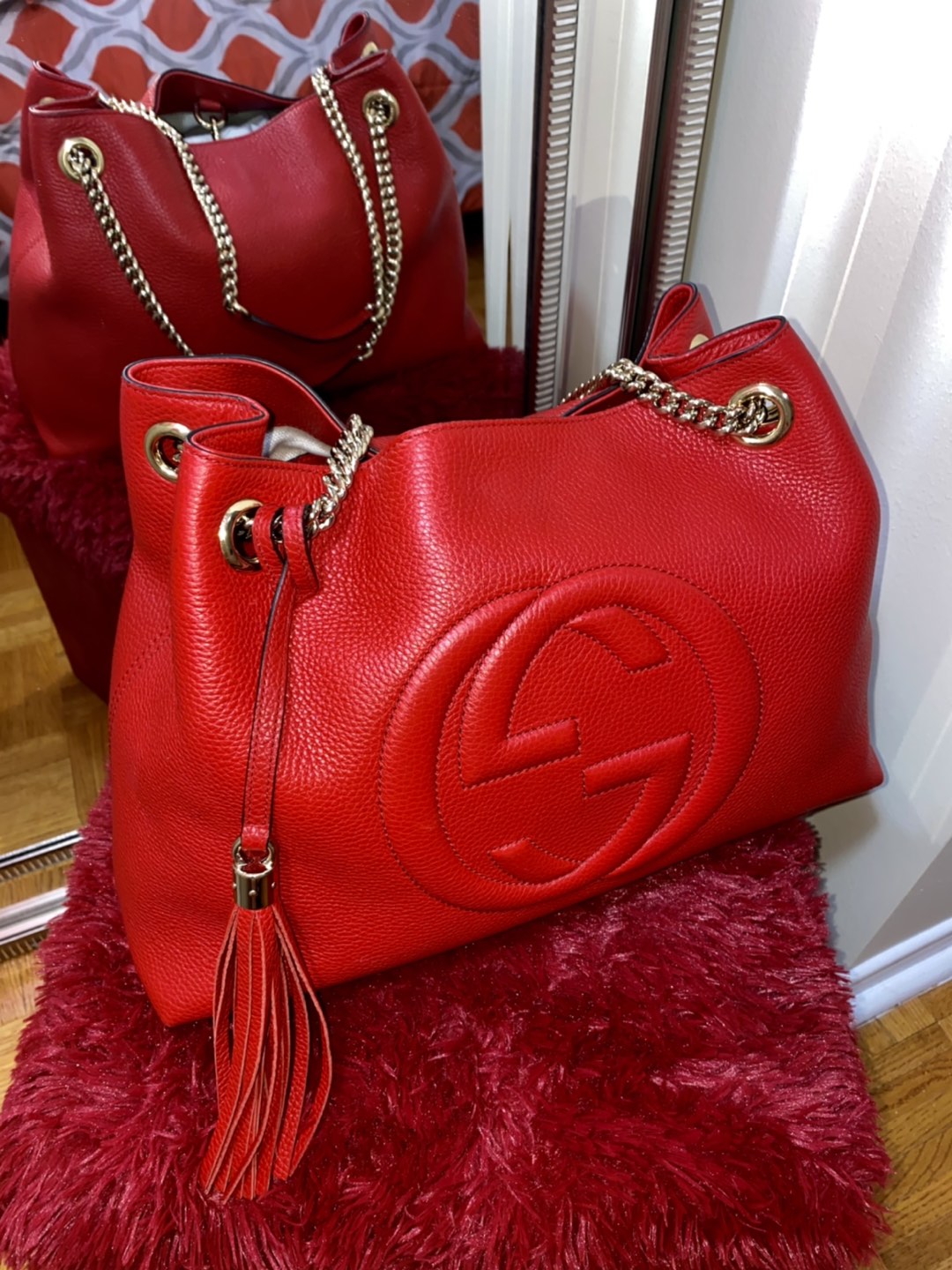 100% Authentic Red Leather Gucci Tote thumbnail