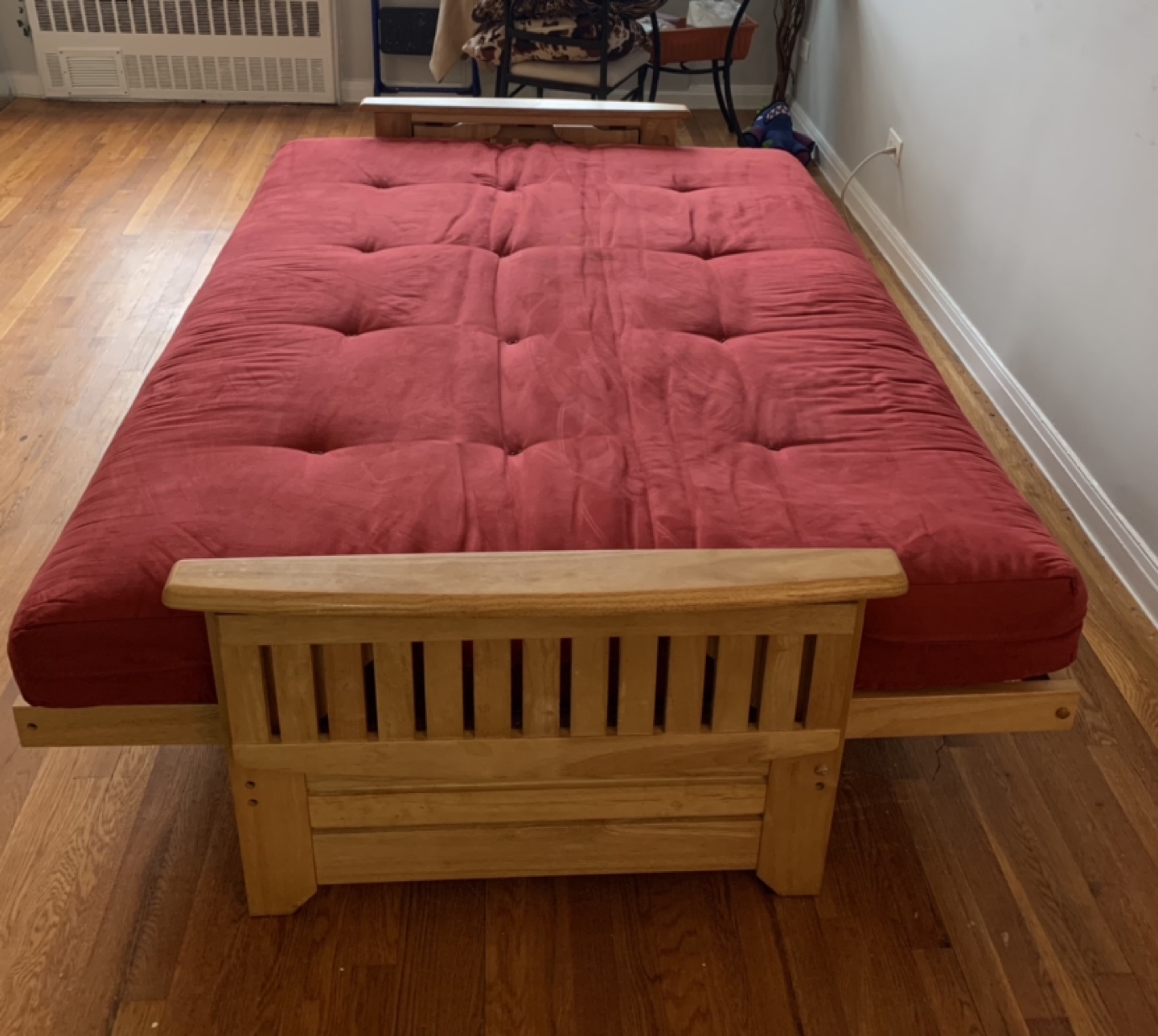 Futon with storage  - photo 4