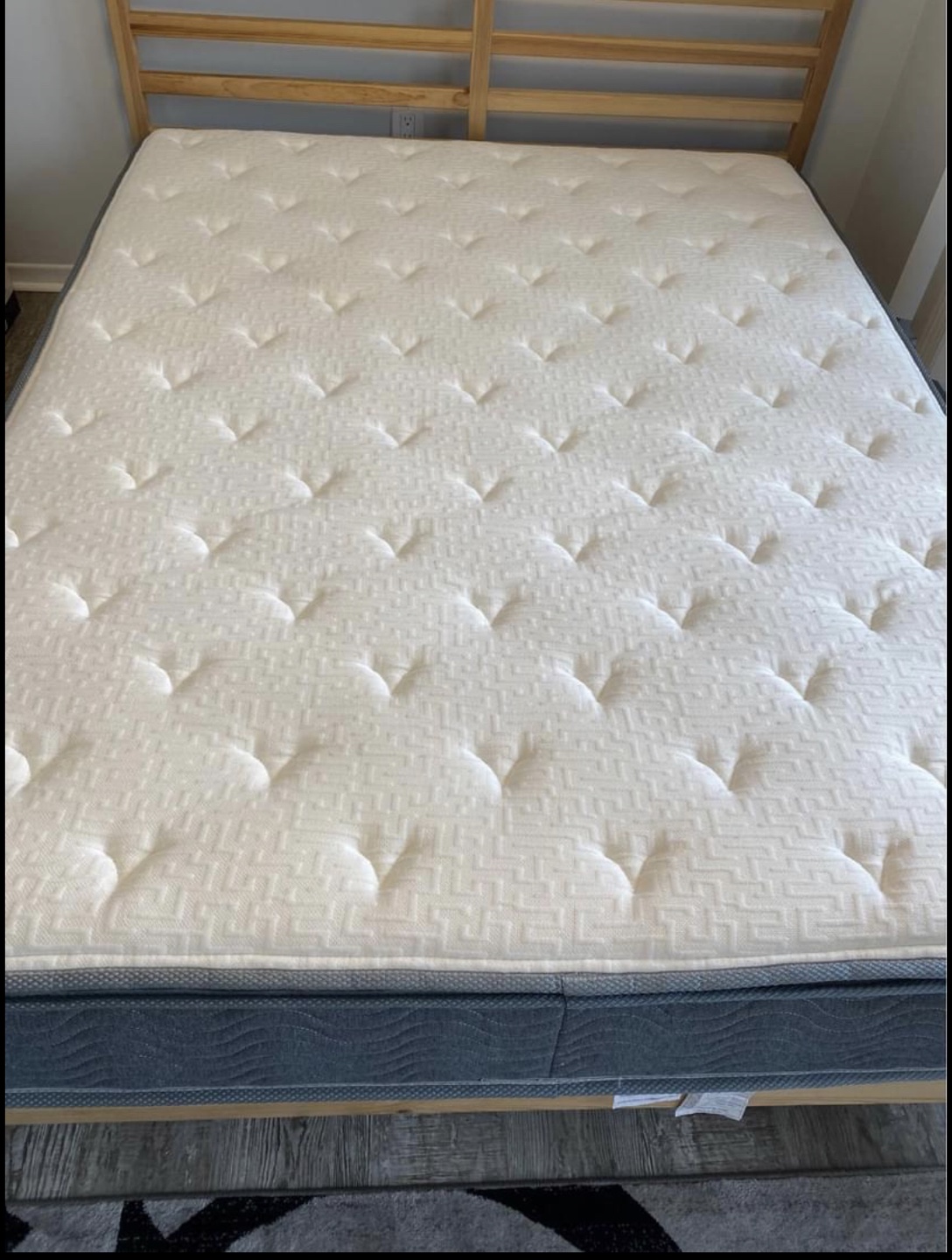 9-5inch Queen Pocket Coil Mattress - photo 4