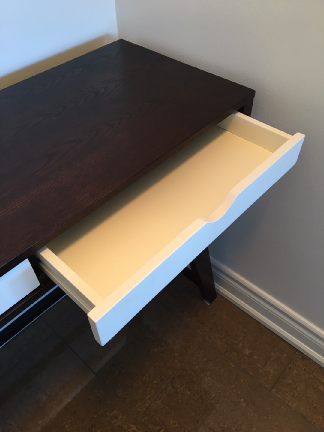 Wood Console Table/Small Desk - photo 4