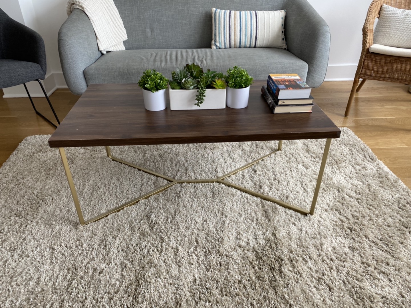 CB2 loveseat - photo 3