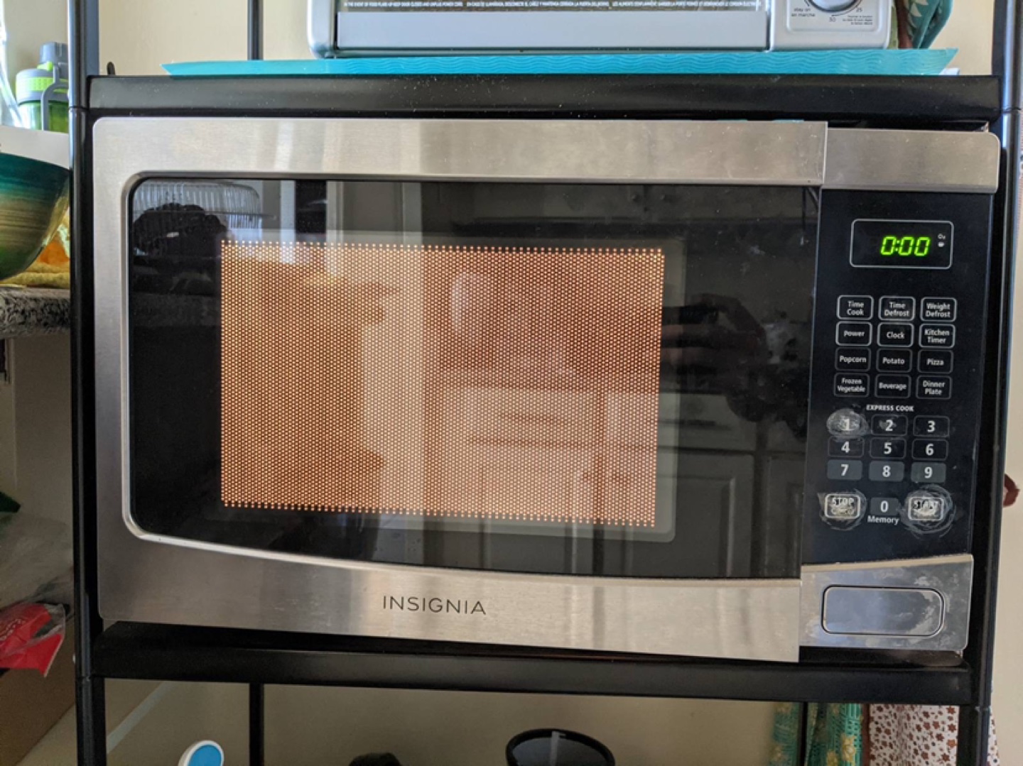 Insignia microwave thumbnail