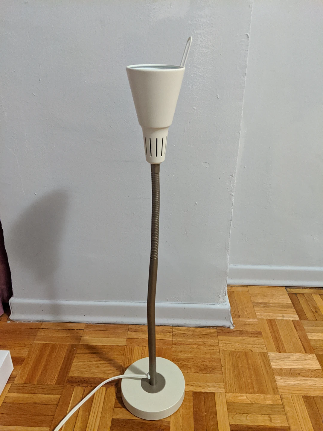 desk table lamp - photo 2