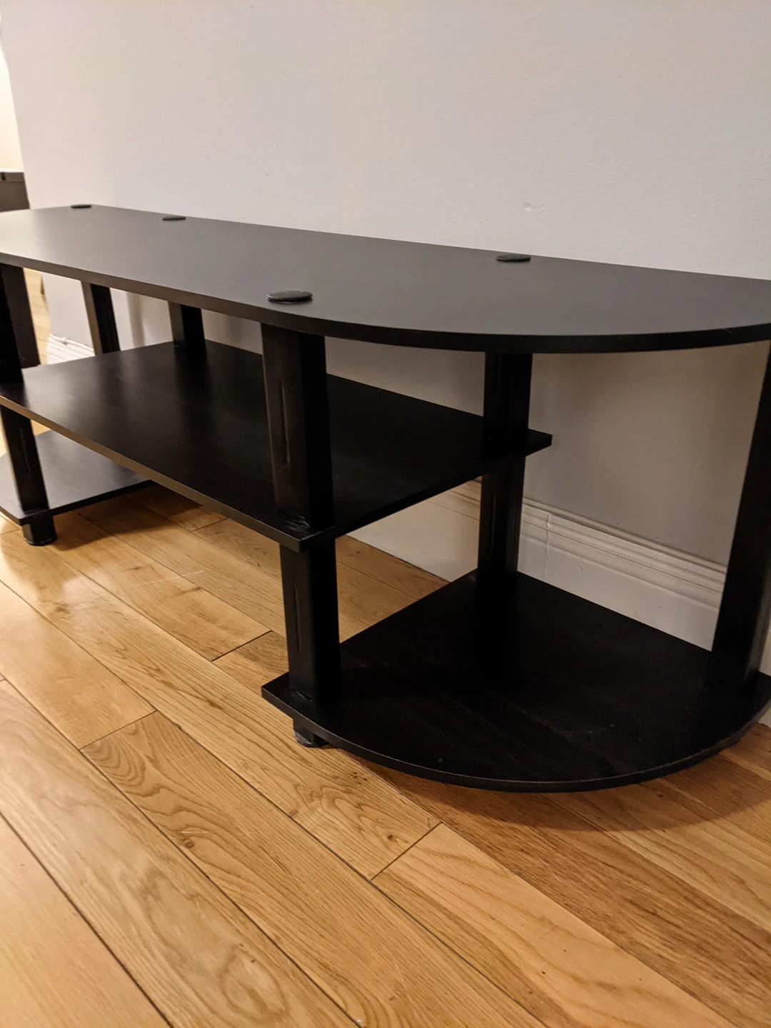 Entertainment Center / TV Stand - photo 4
