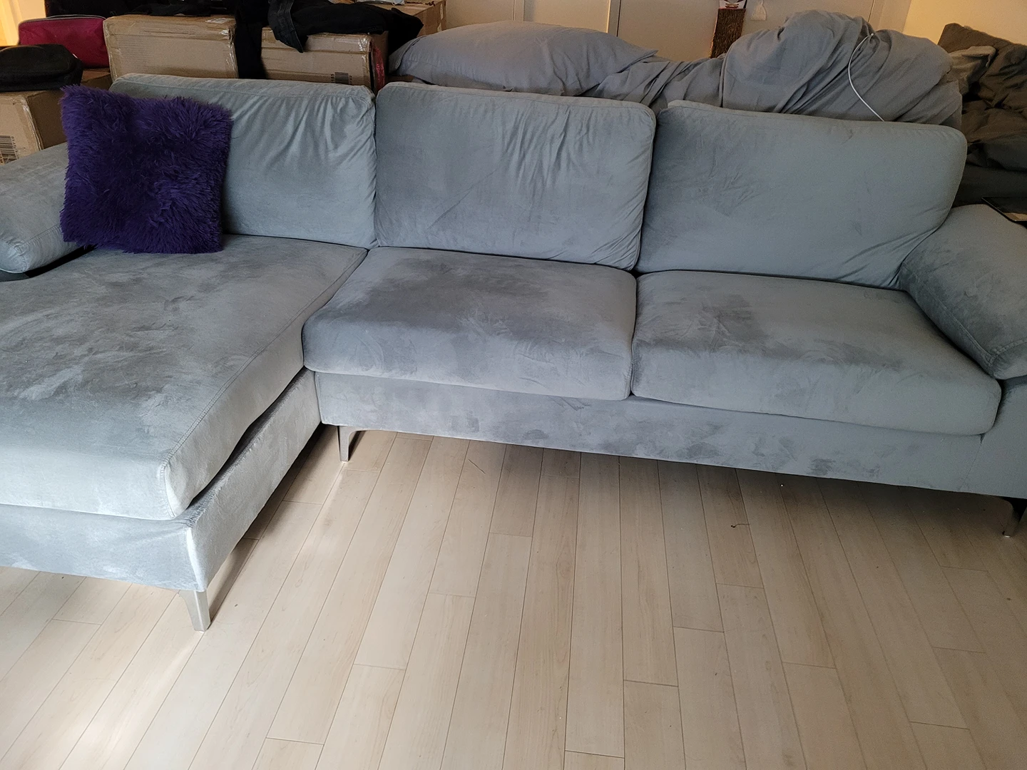 Grey Sectional Couch, three months old.$750 selling for 500. - photo 3