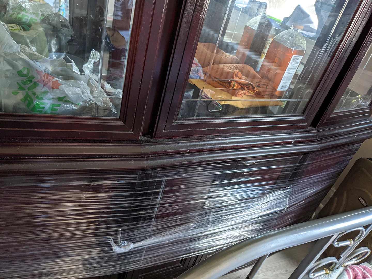 Hutch cabinet shelf moving sale - photo 2