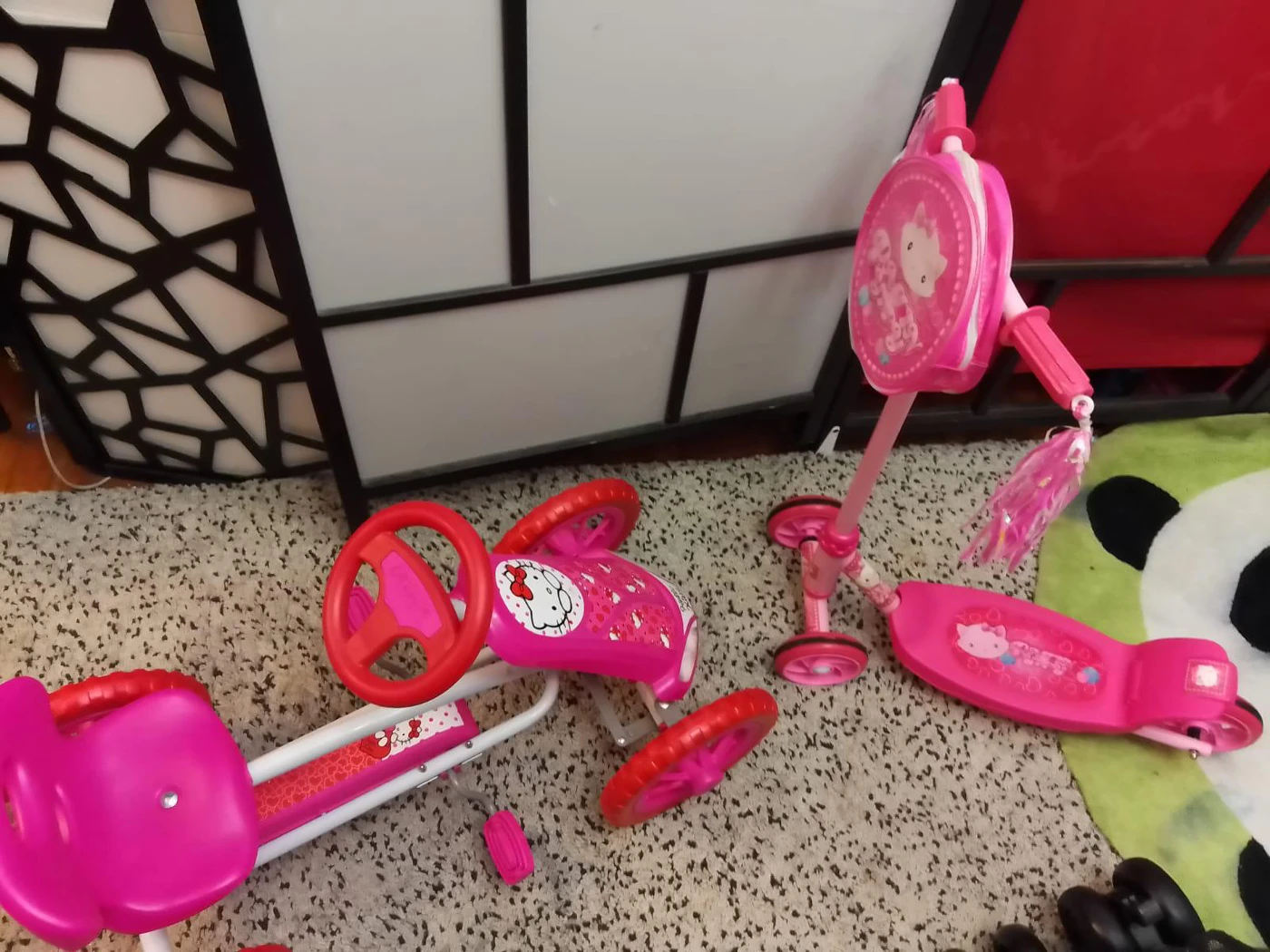 Hello kitty scooter plus, Hello Kitty go cart. - photo 5