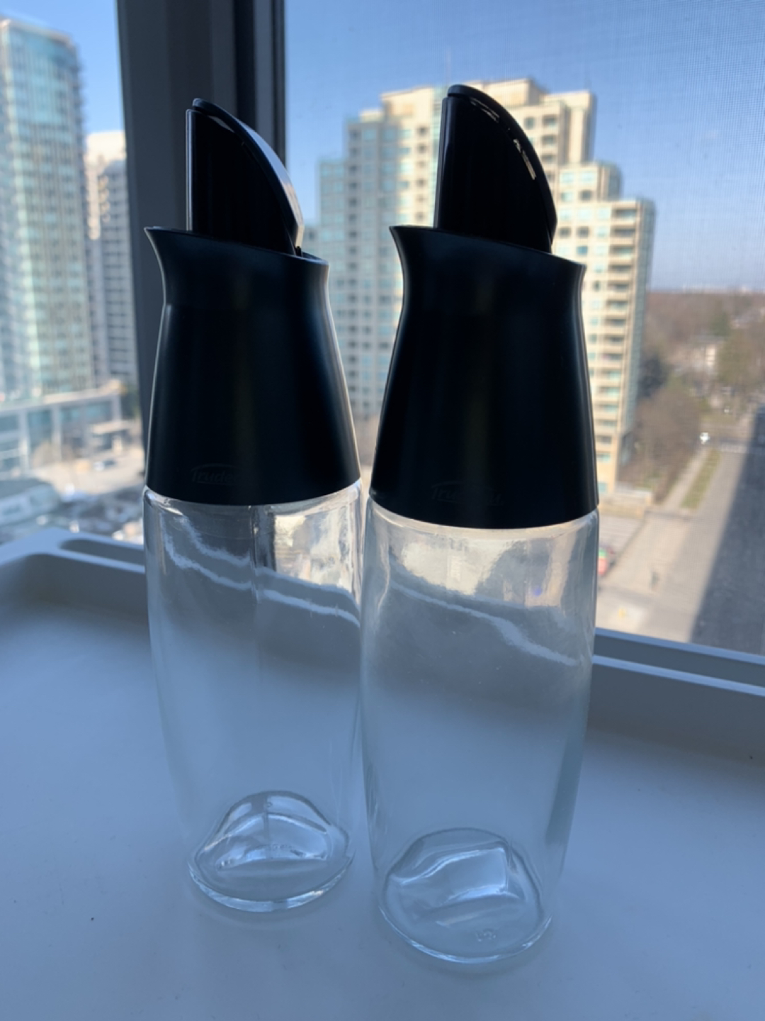 Trudeau Automatic Oil & Vinegar Bottle (New) thumbnail