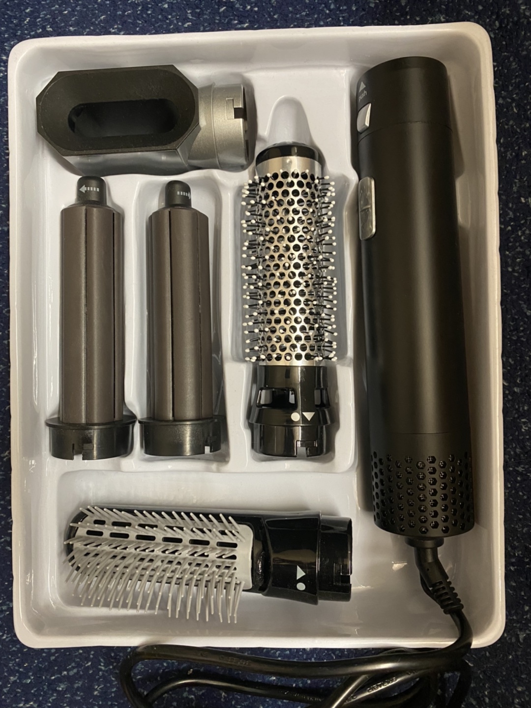 Negative Ion Electric Hair Dryer Brush 5 in 1 thumbnail
