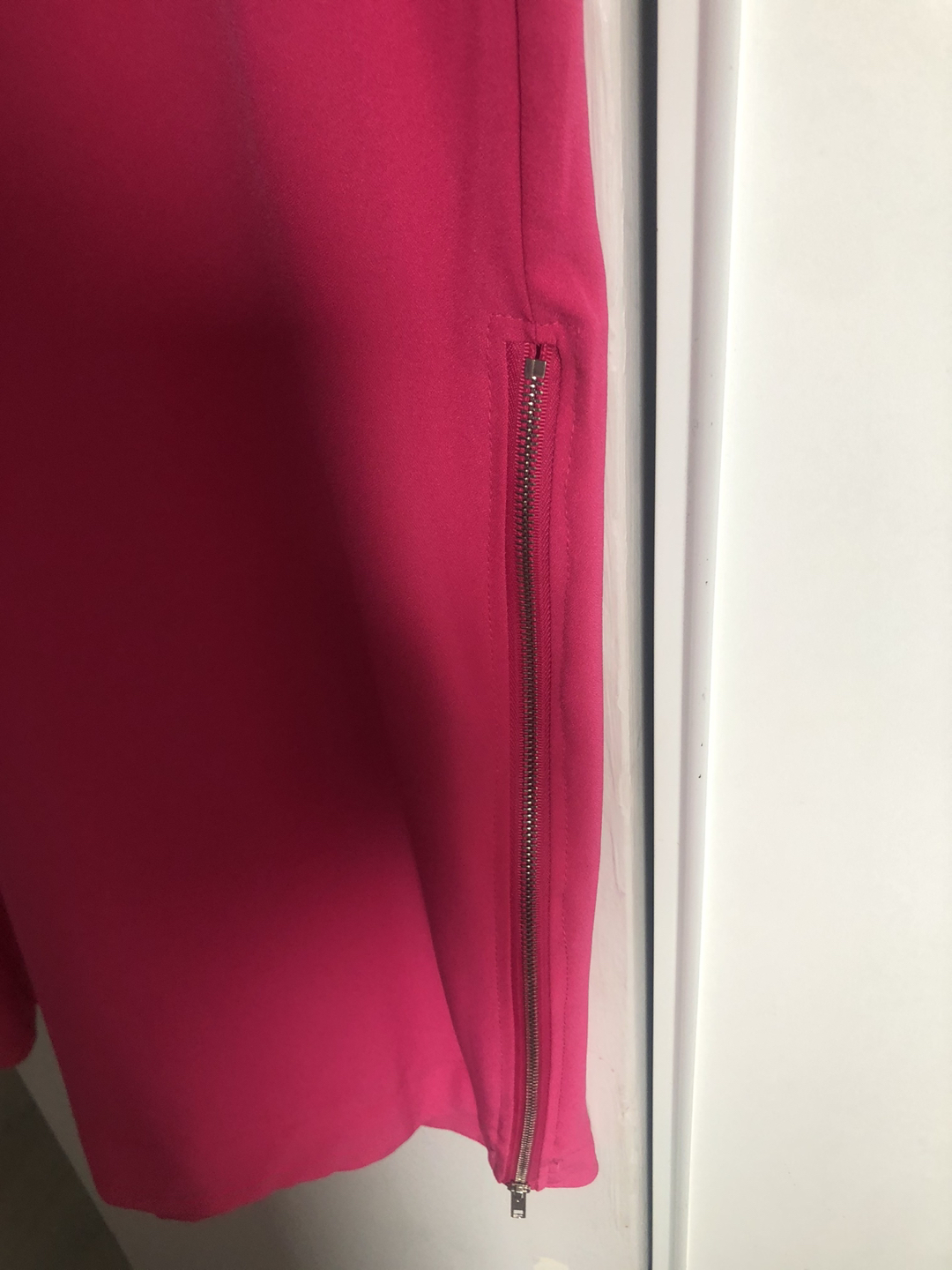 Hot pretty pink  image indicator(2)