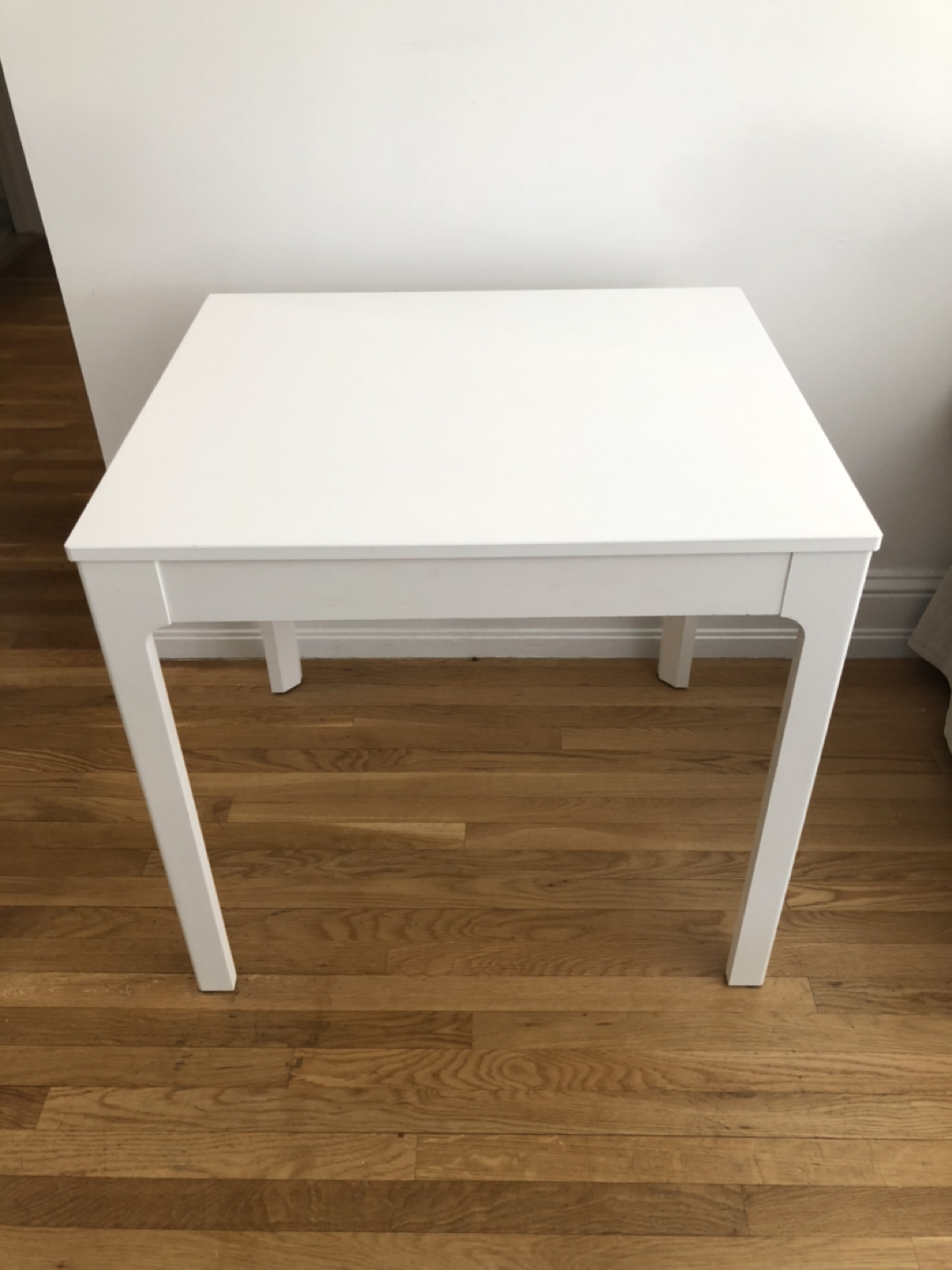 Ekedalen Extendable Table - photo 3