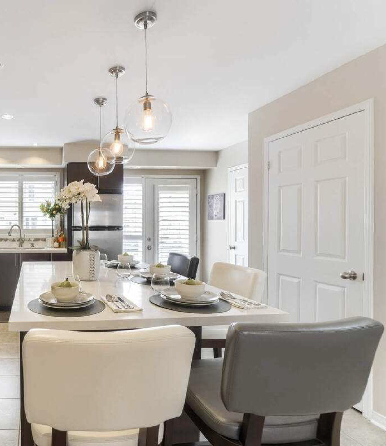 Kitchen Bar Chairs thumbnail