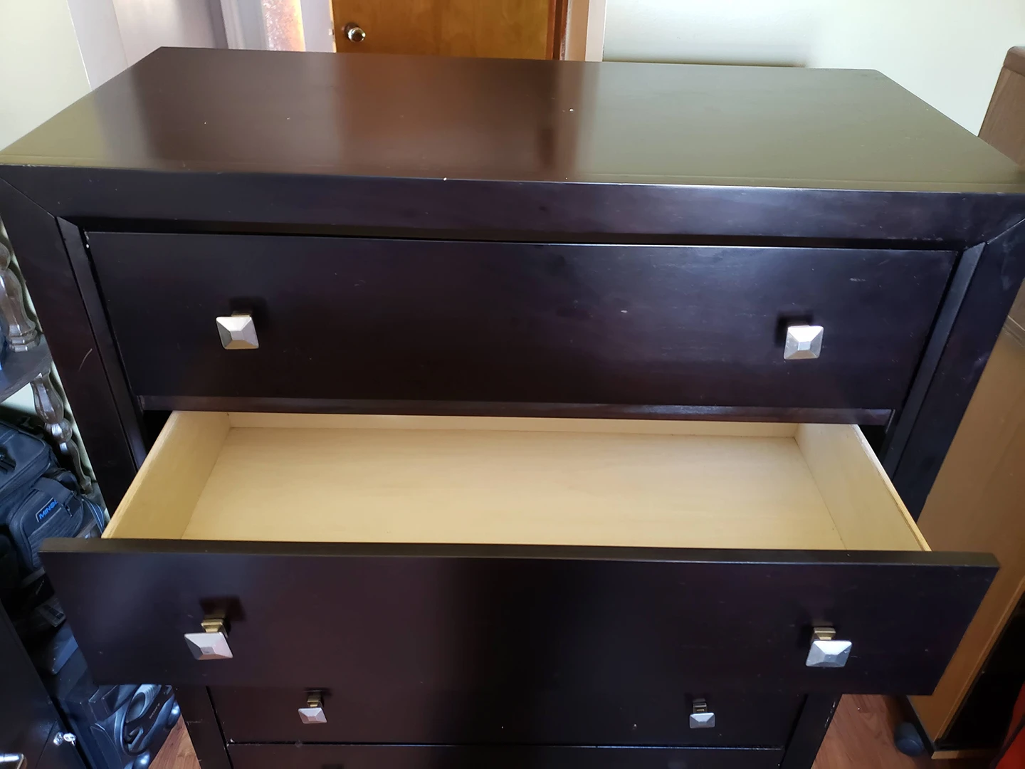 Dresser with velvet top drawer - photo 3