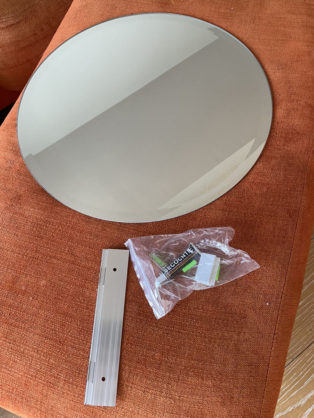 Brand new frameless round mirror  - photo 5
