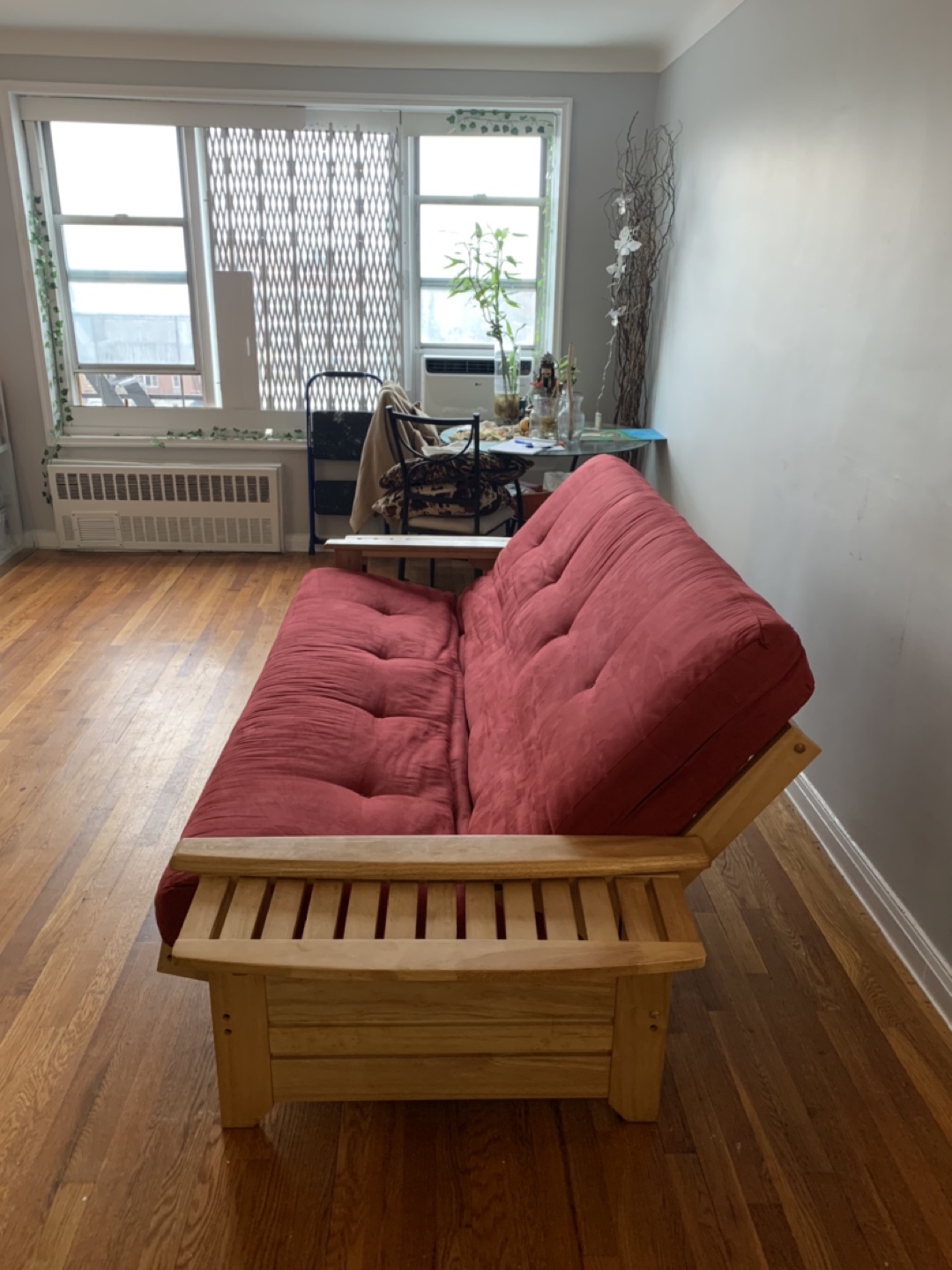 Futon with storage  - photo 3