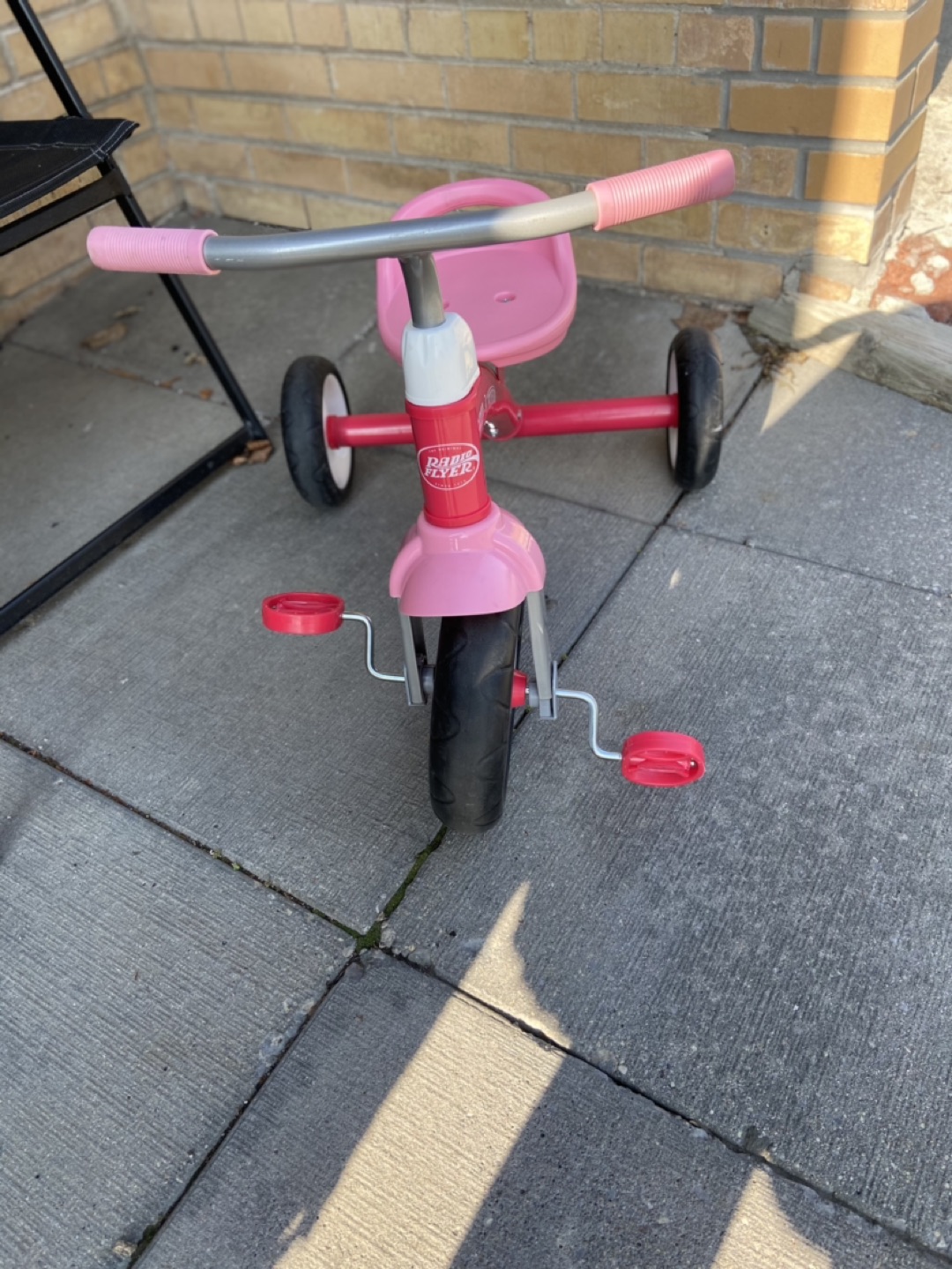 Baby - Kid Trycicle.   25$ 
