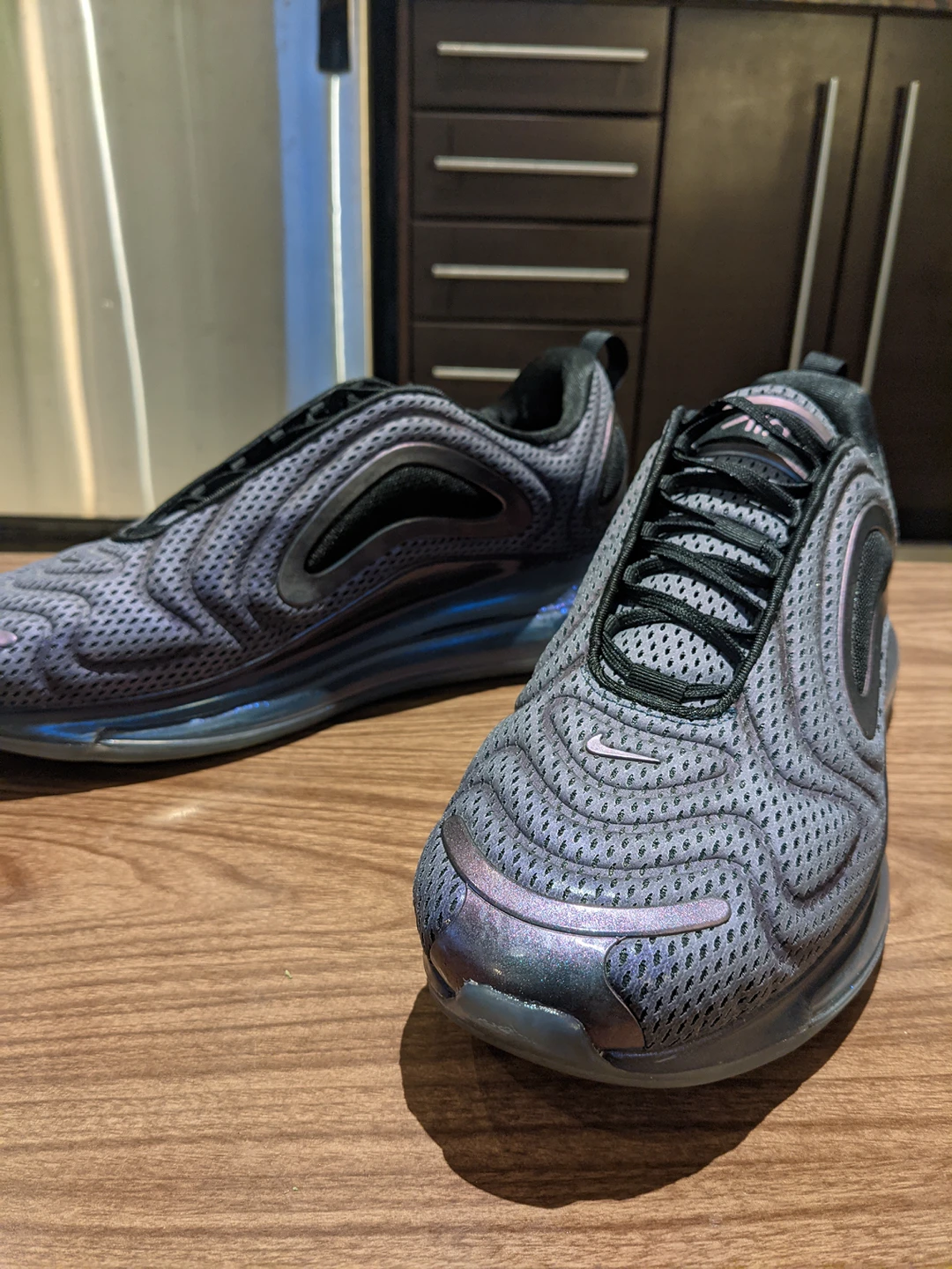 RARE Nike Air Max 720 Aurora Borealis Iridescent Glow Sz 13 - photo 4