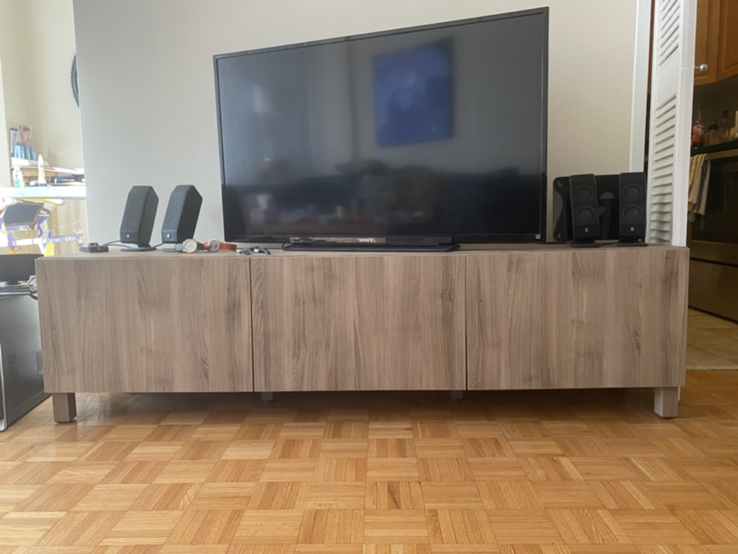 Tv table/stand 
