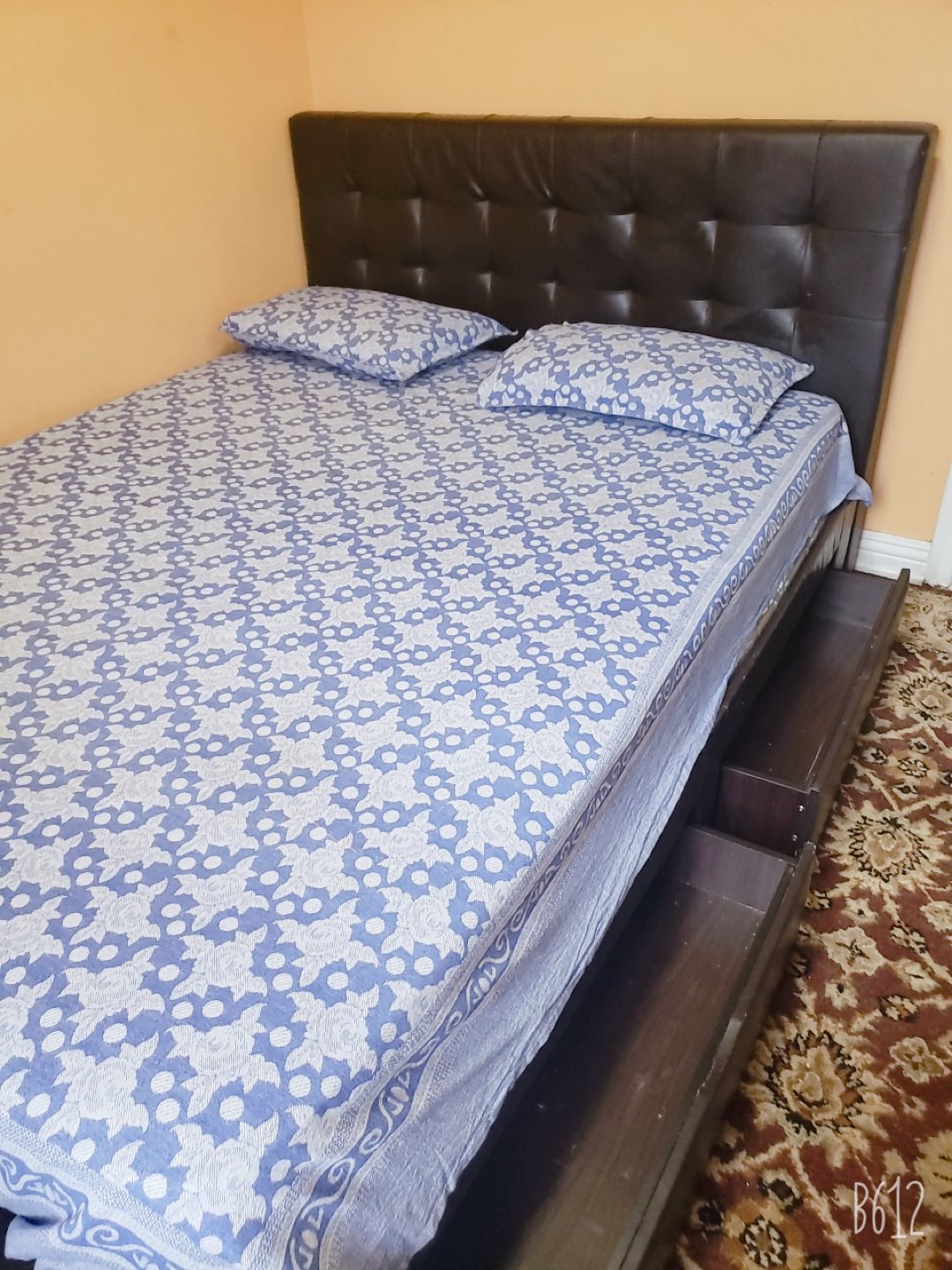 Queen bed for sale