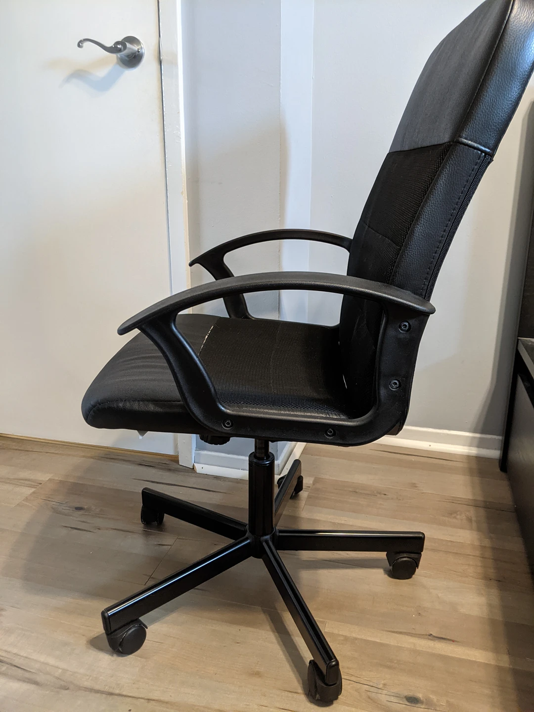 Ikea Renberget Desk Chair - photo 3